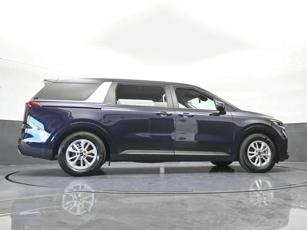 Used 2024 Deep Chroma Blue Kia LX image 61