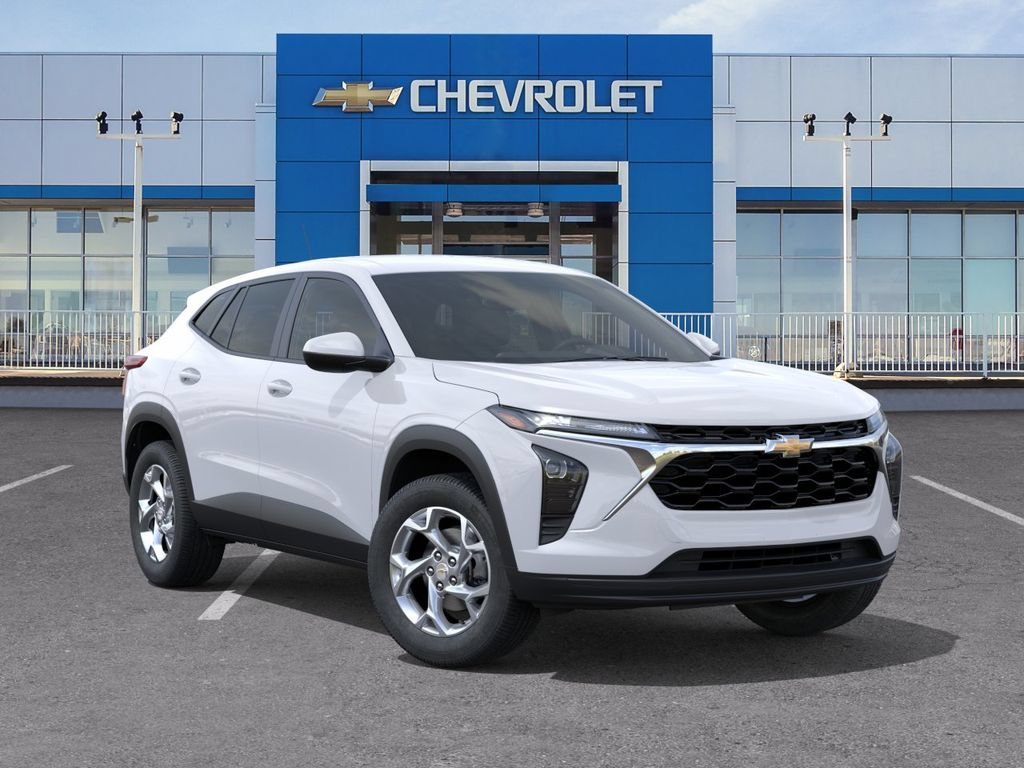2026 Chevrolet Trax LS - Photo 7