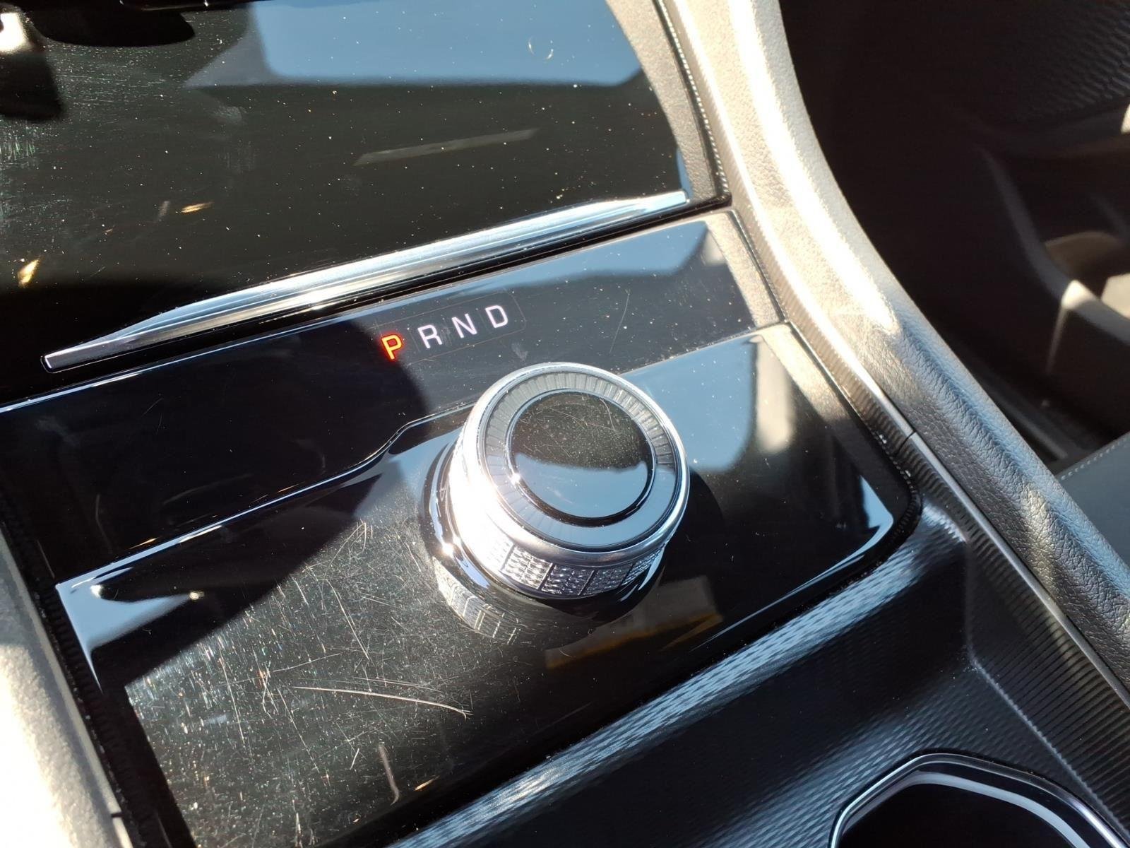 Used 2024 Baltic Gray Metallic Clearcoat Jeep Laredo image 6