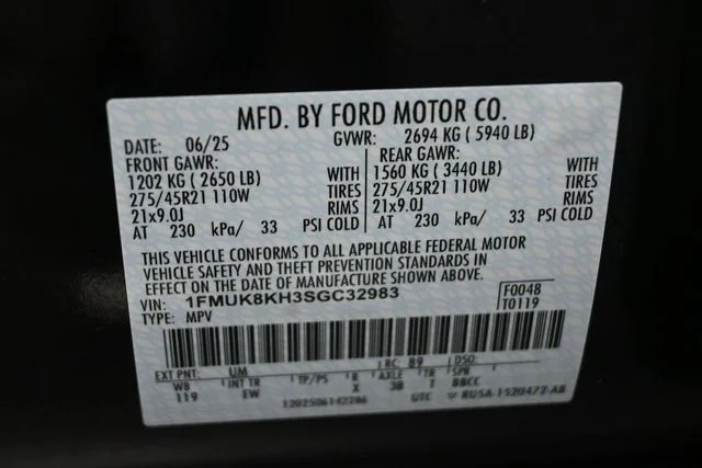 Certified Used 2025 Agate Black Metallic Ford ST-Line image 38