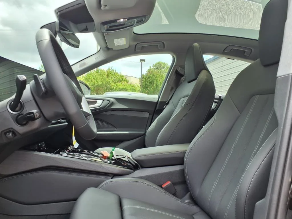 Used 2025 Mythos Black Metallic Audi Premium Plus image 13