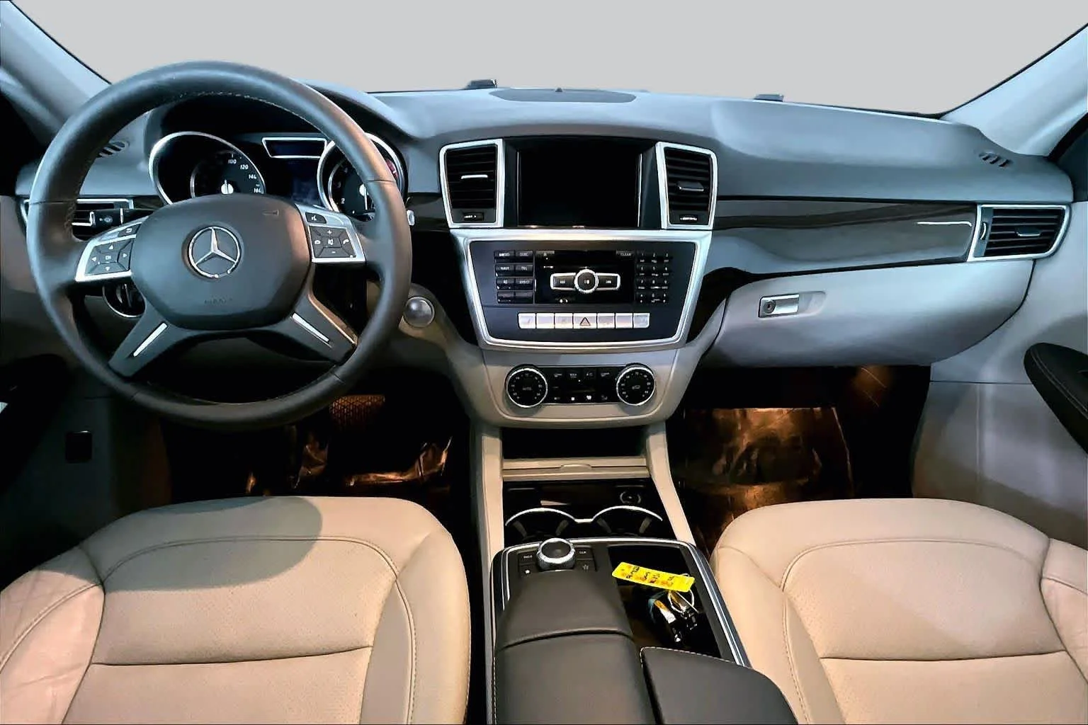 Used 2015 Palladium Silver Metallic Mercedes-Benz ML 350 image 16