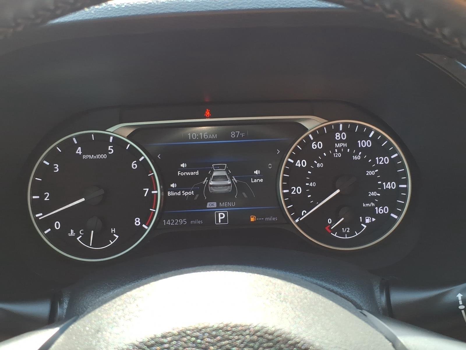 Used 2021 Super Black Nissan SV image 12