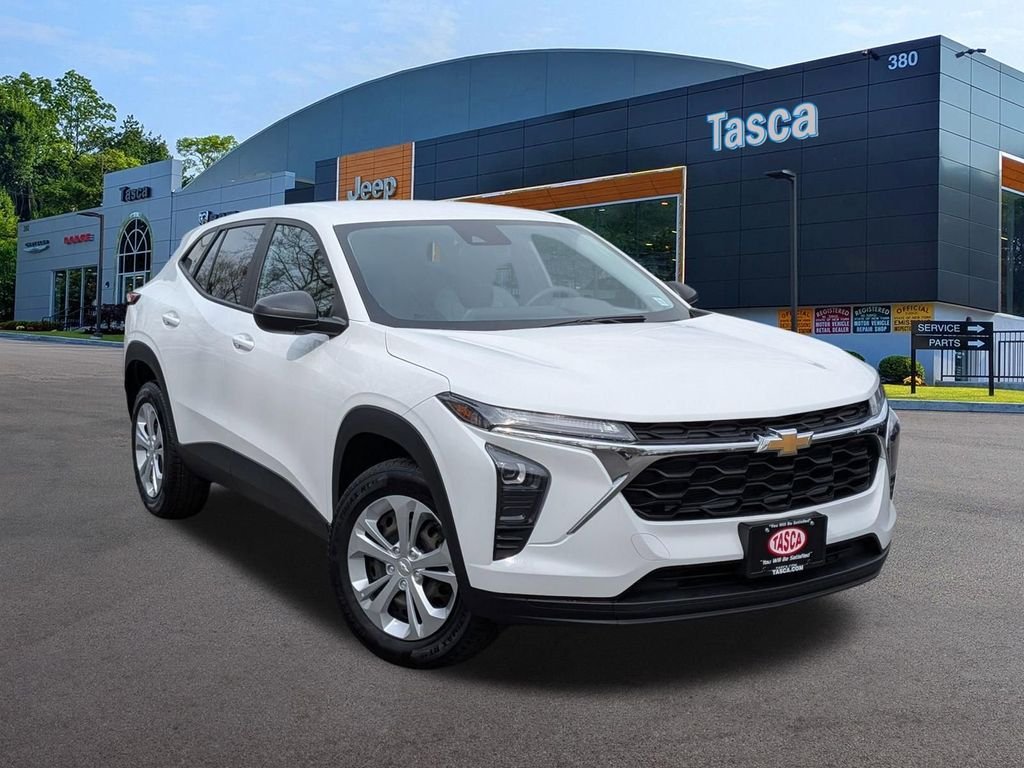 2024 Chevrolet Trax LS