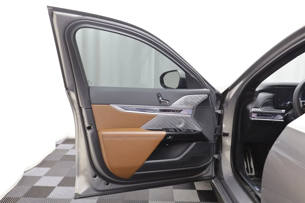 Certified Used 2023 Gray BMW 760i xDrive image 4