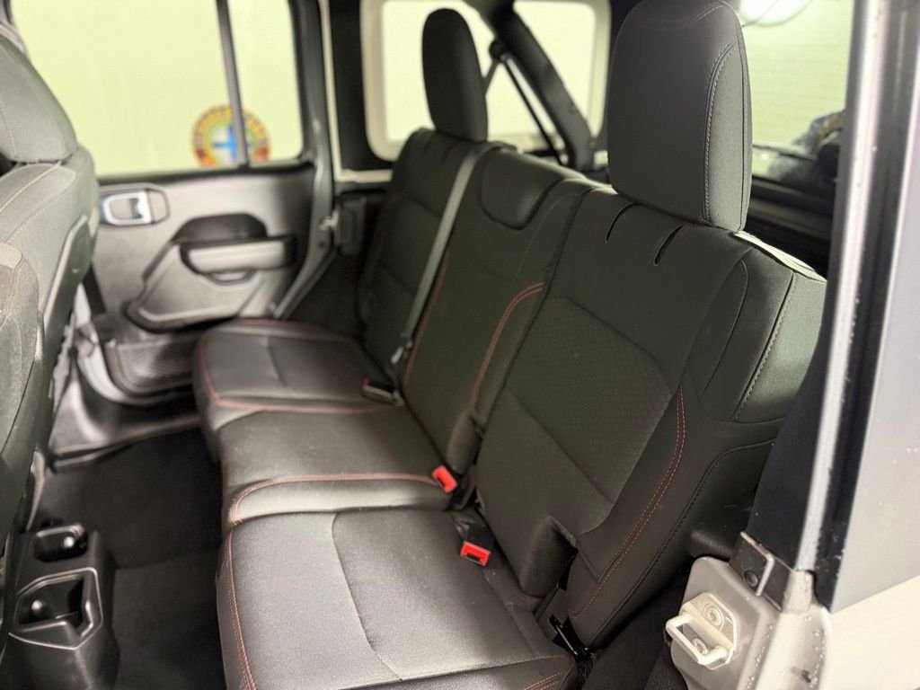 Used 2023 Gray Jeep Rubicon image 17
