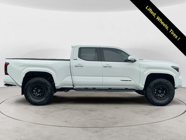 2026 Toyota Tacoma SR5 - Photo 6
