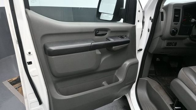 Used 2021 White Nissan SV image 24