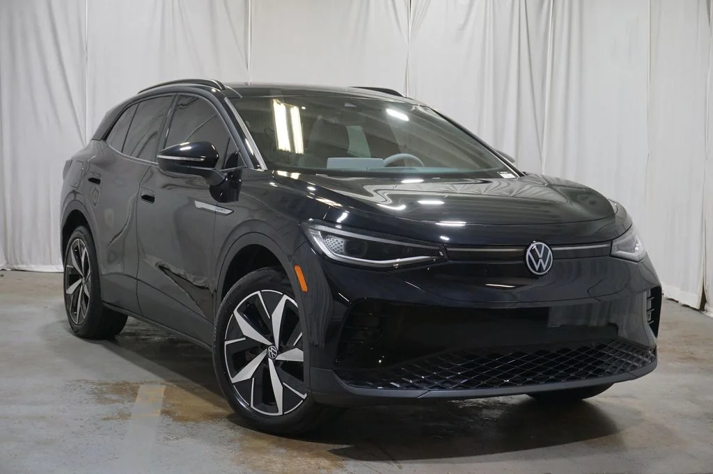 Certified 2023 Volkswagen ID.4 PRO S with VIN 1V2GNPE81PC002225 for sale in Evanston, IL