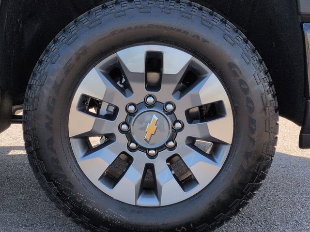 New 2026 White Sands Chevrolet Custom image 11
