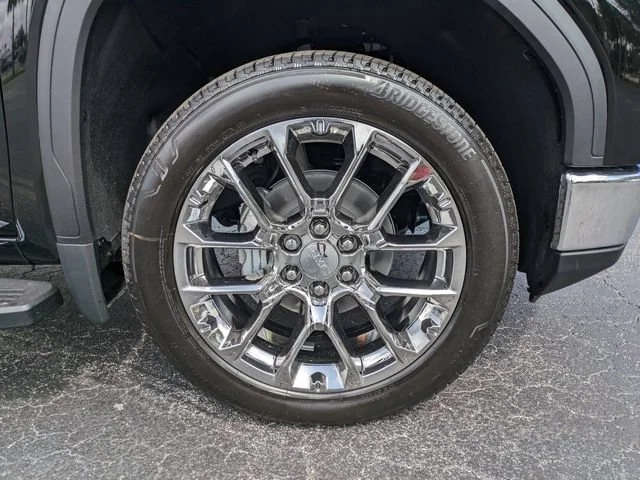 2026 GMC Sierra 1500 SLT - Photo 11