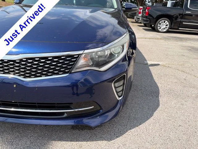 Used 2018 Blue Kia S image 9