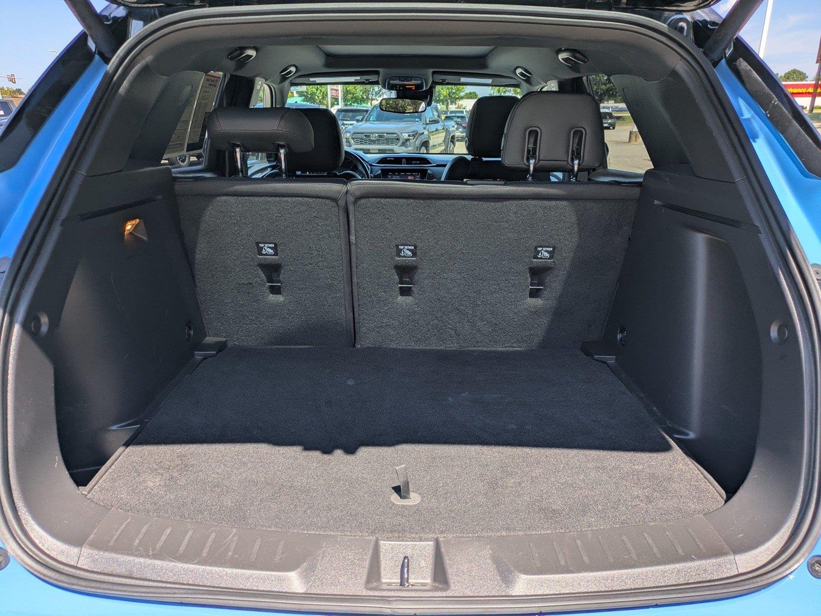 Used 2023 Fountain Blue Chevrolet RS image 13
