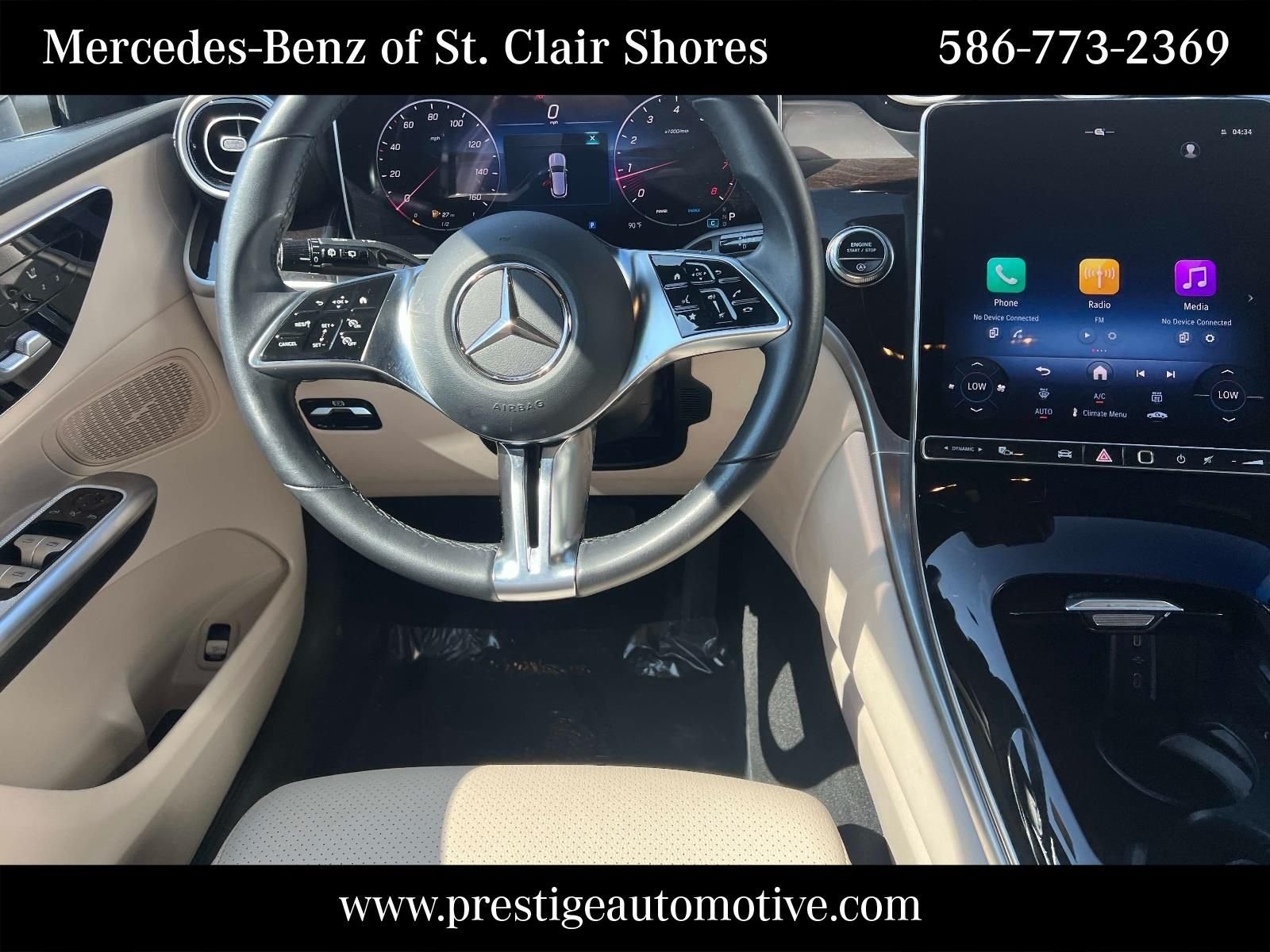 Certified Used 2025 White Mercedes-Benz GLC 300 image 17
