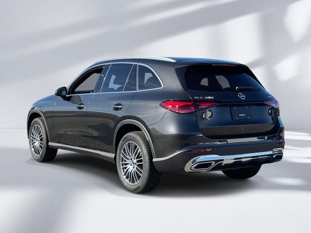 New 2026 Graphite Grey Metallic Mercedes-Benz GLC 300 image 5