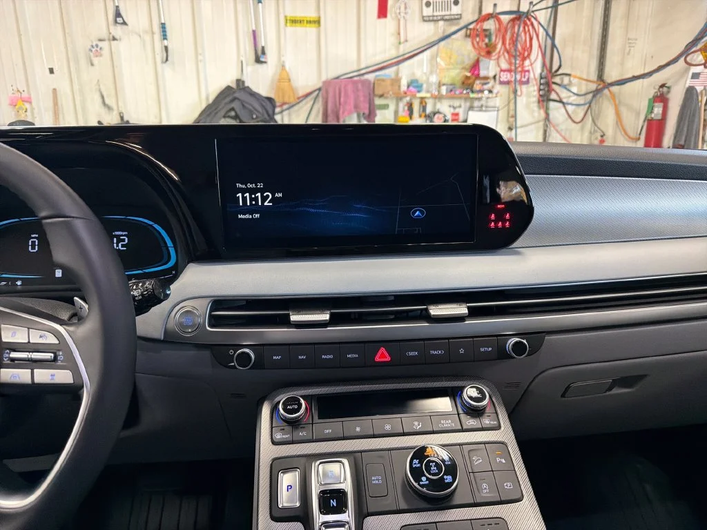 Certified Used 2025 Gray Hyundai SEL image 21