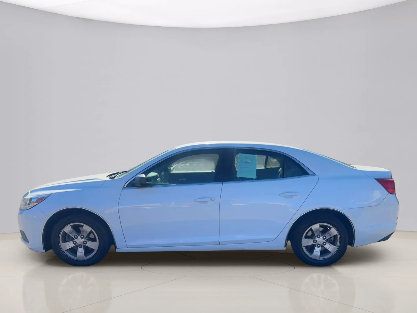 Used 2016 White Chevrolet FL image 8