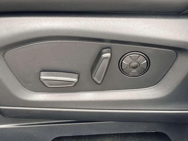 New 2026 White Ford Tremor image 15