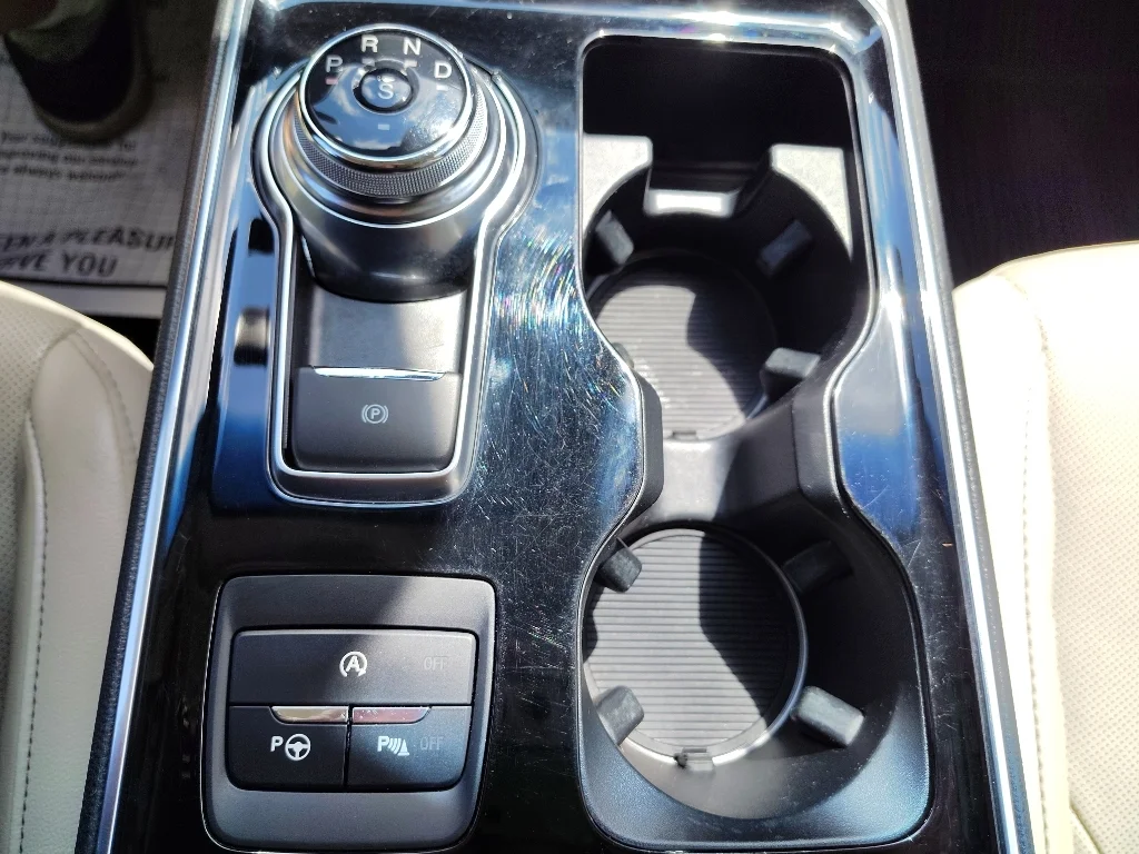 Used 2020 Iconic Silver Metallic Ford Titanium image 20