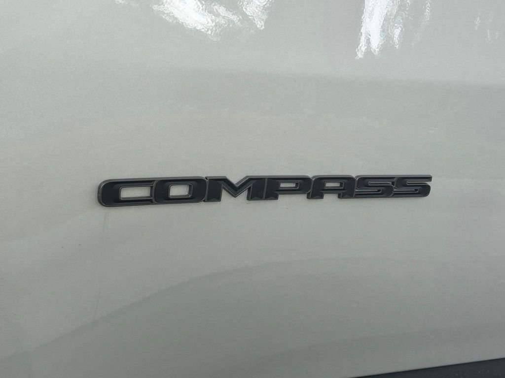 2025 Jeep Compass Limited - Photo 26