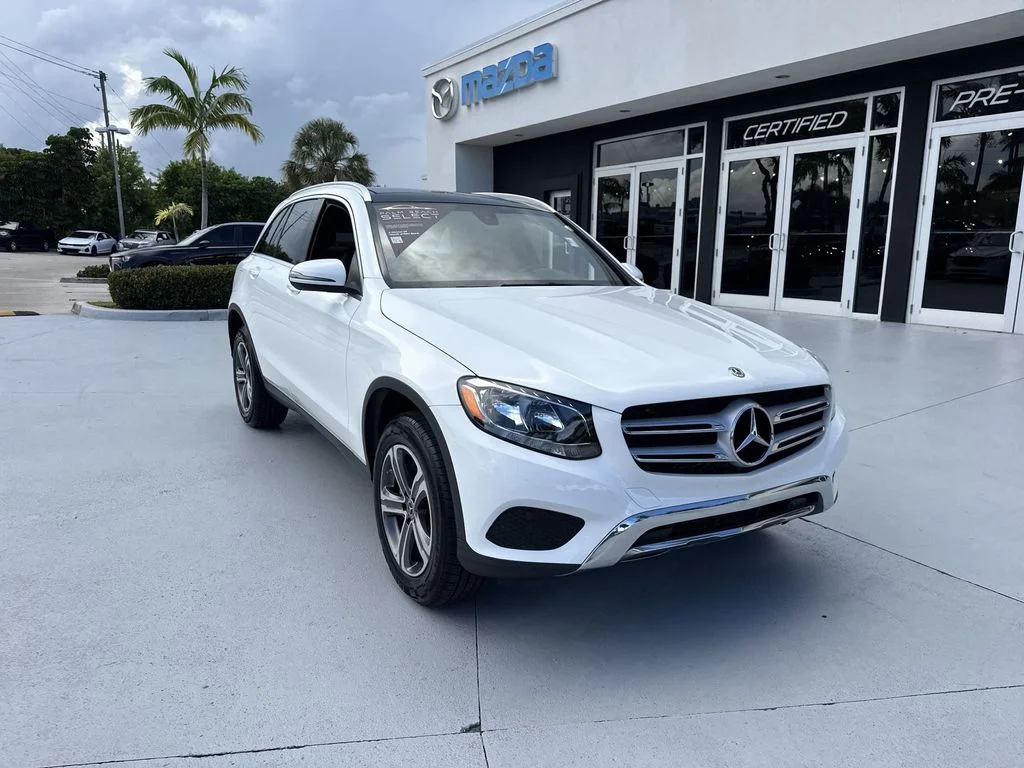 Used 2018 Polar White Mercedes-Benz GLC 300 image 7