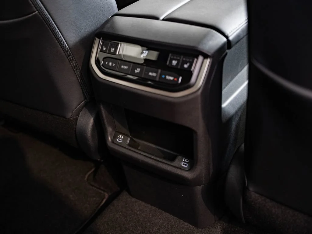 New 2026 Wind Chill Pearl Lexus PREMIUM AWD image 37