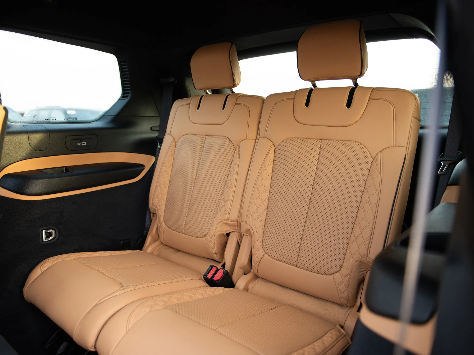 Used 2025 White Jeep Summit Reserve* image 22