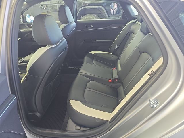 Used 2025 Gray Kia GT-Line image 10
