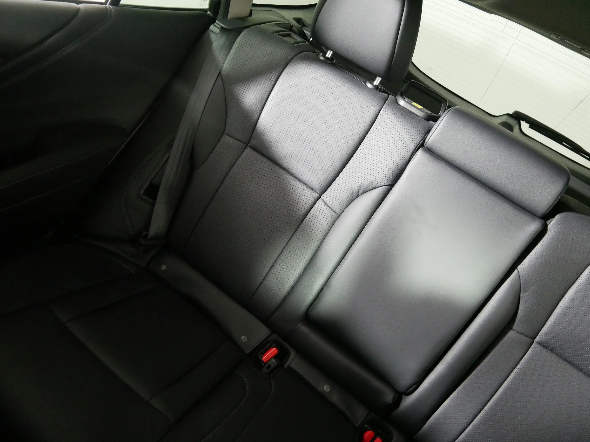 Used 2025 Crystal Black Silica Subaru Limited image 12