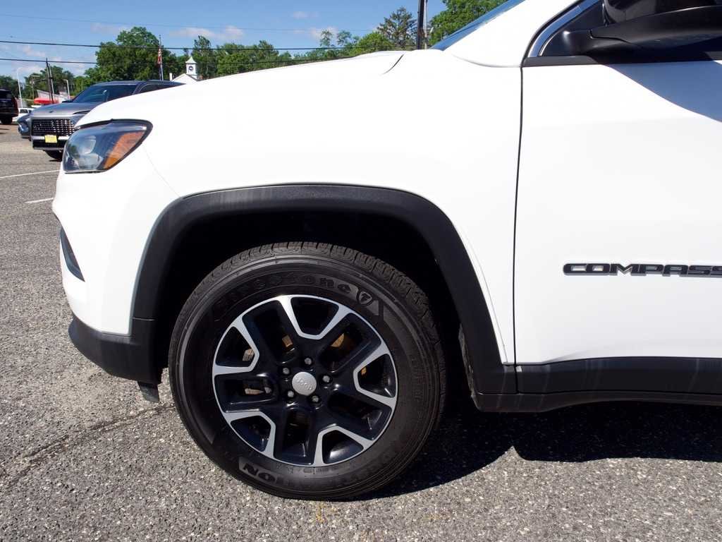 2022 Jeep Compass Latitude - Photo 9