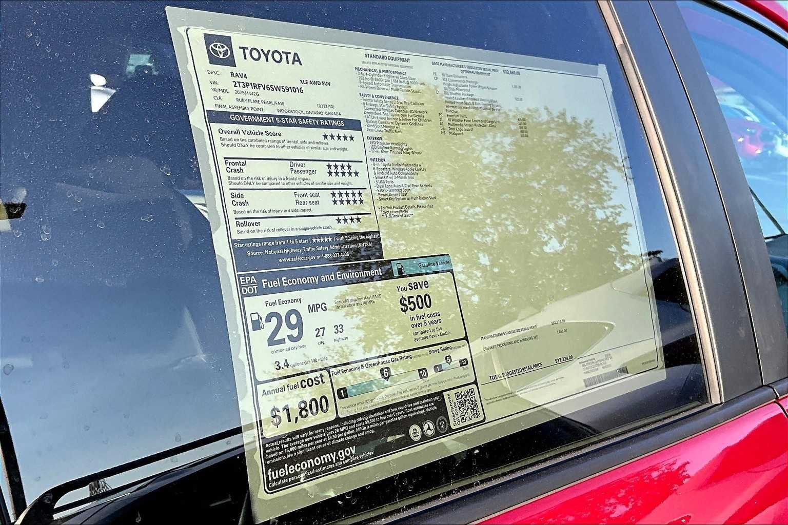 Used 2025 Ruby Flare Pearl Toyota XLE image 19