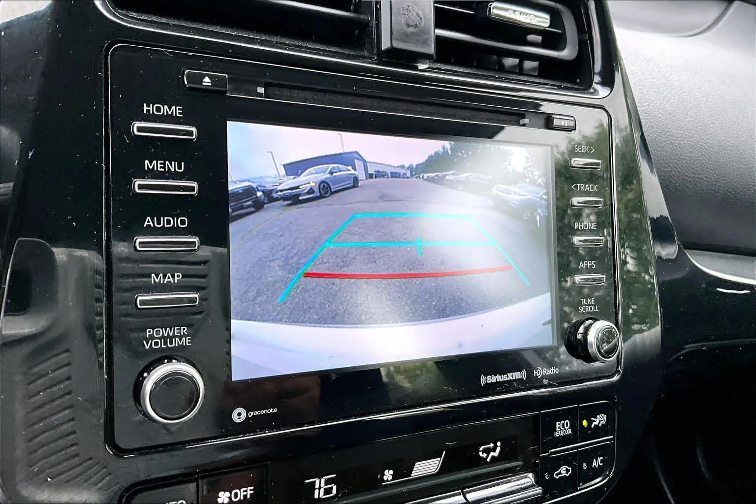 Used 2020 Blizzard Pearl Toyota LE image 27