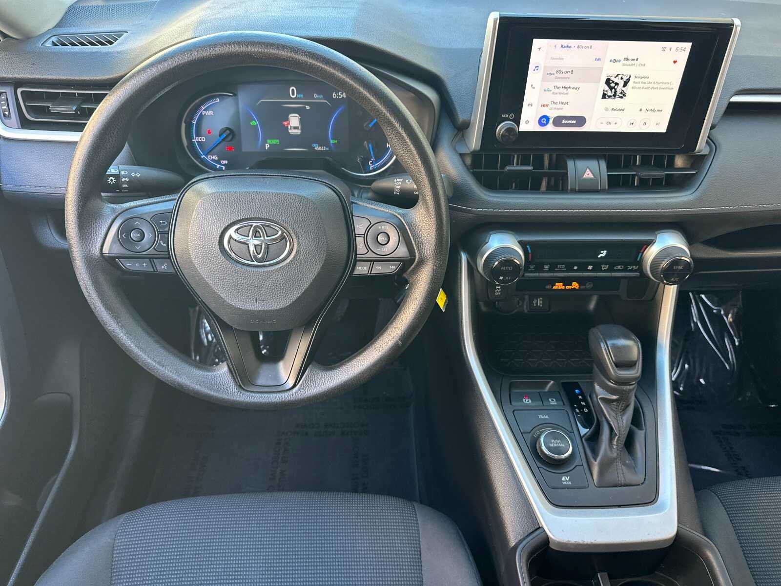Used 2023 Silver Sky Metallic Toyota LE 4D Sport Utility image 17