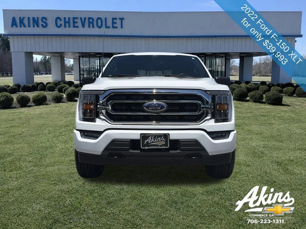 Used 2022 White Ford XLT image 9