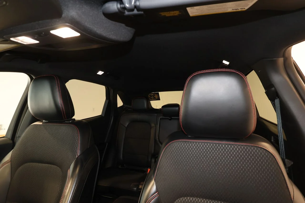 Used 2025 Silver Ford ST-Line Select image 17