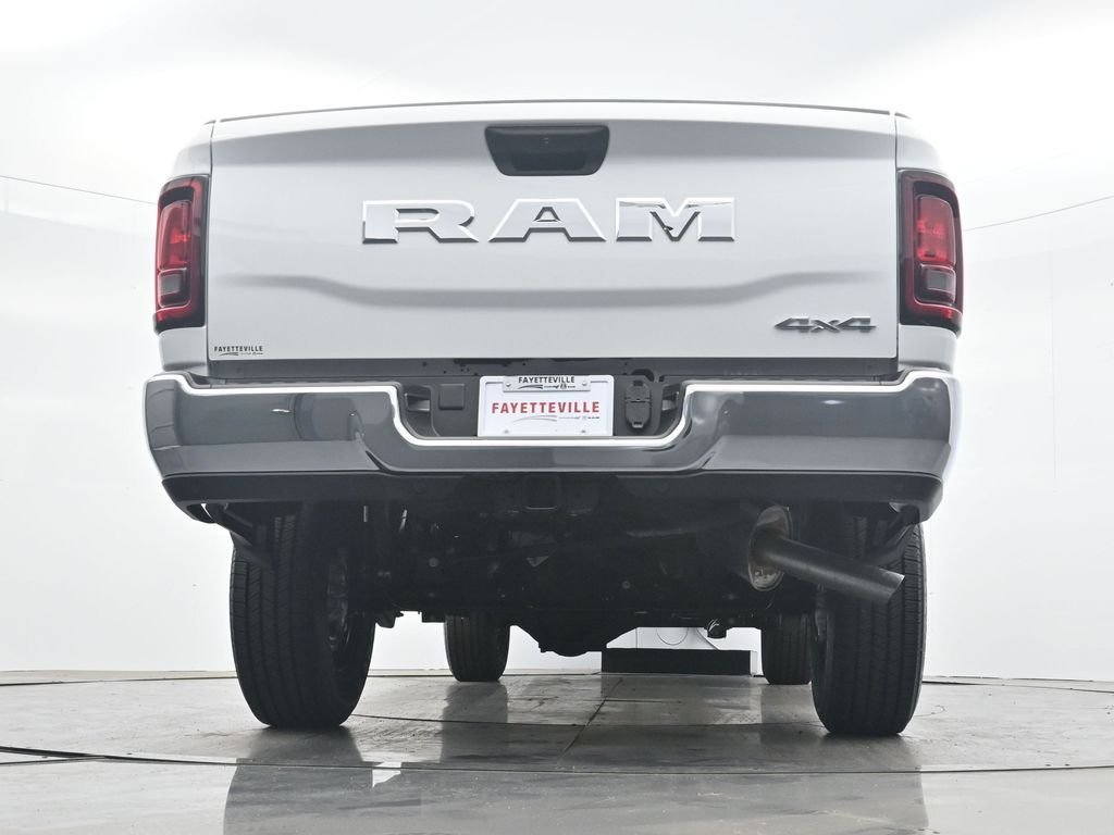 New 2026 Bright White Clear-Coat Exterior Paint RAM Tradesman image 35