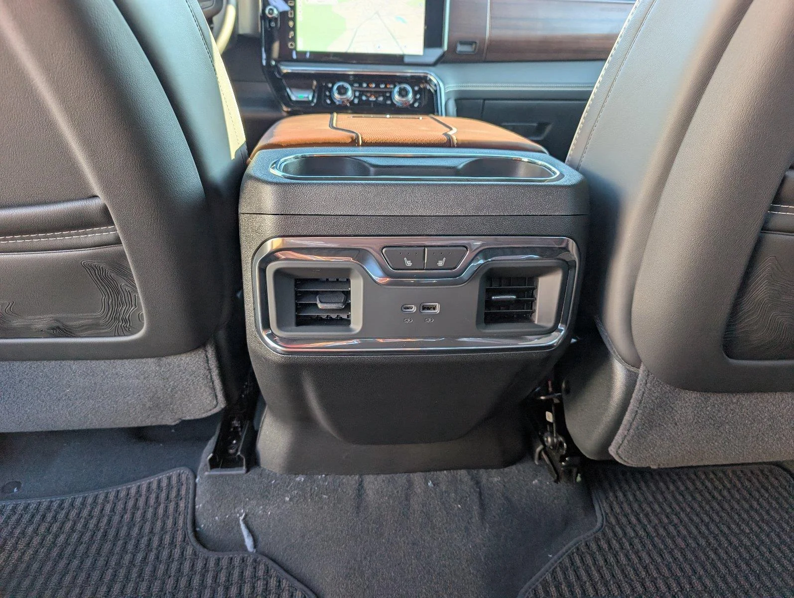 New 2026 Sterling Metallic GMC Denali Ultimate image 33