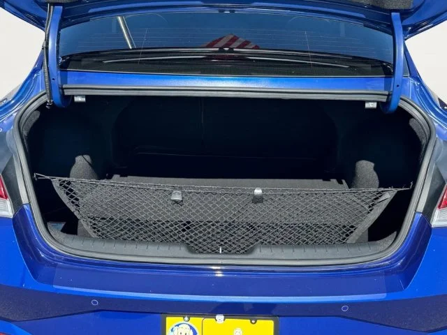 Used 2022 Blue Hyundai Limited image 21