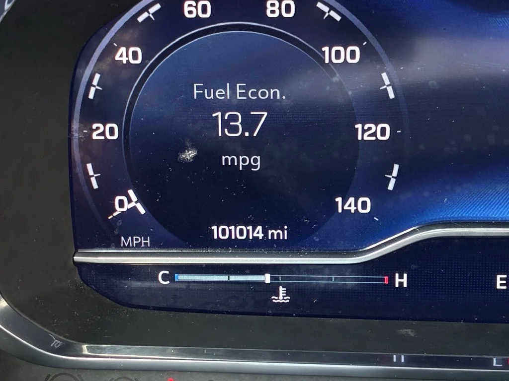 Used 2023 SUMMIT WHITE Chevrolet Premier image 35