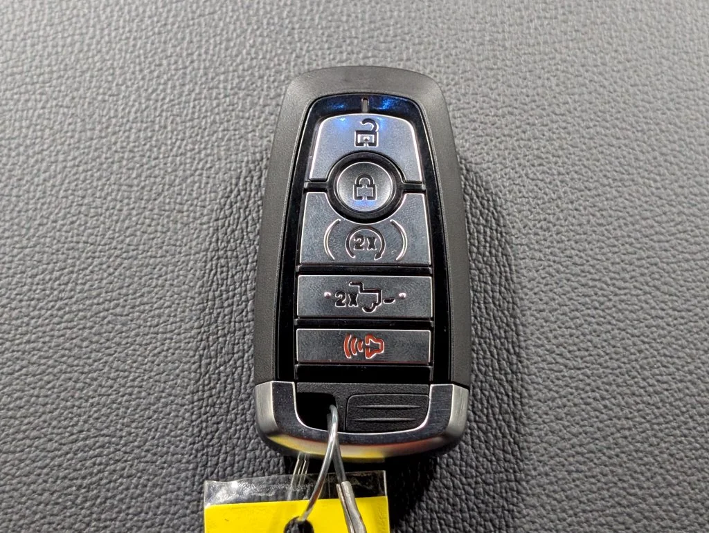 New 2026 Agate Black Metallic Ford Tremor® image 30