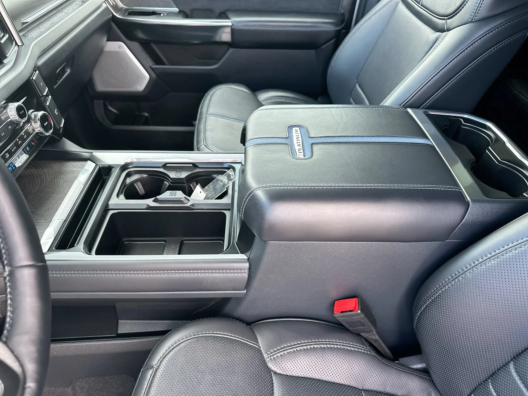 Used 2025 Avalanche Ford Platinum image 21