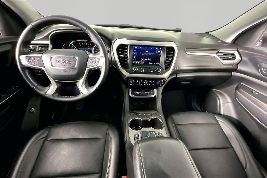 Used 2023 Silver GMC SLT image 6