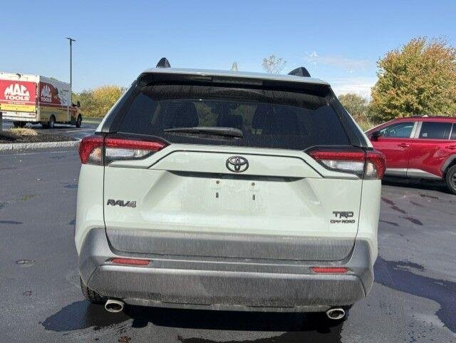 Used 2020 Lunar Rock Toyota TRD Off-Road image 12