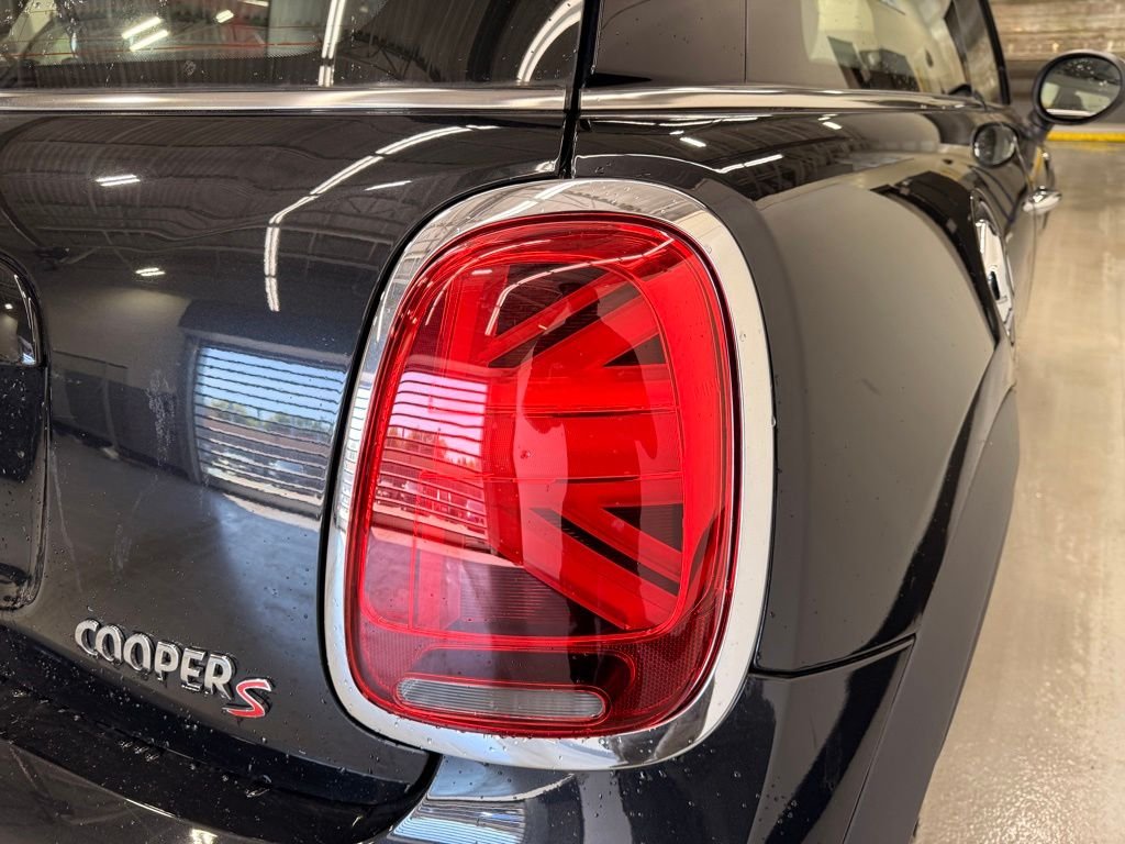 Used 2024 Midnight Black II Metallic MINI  image 5