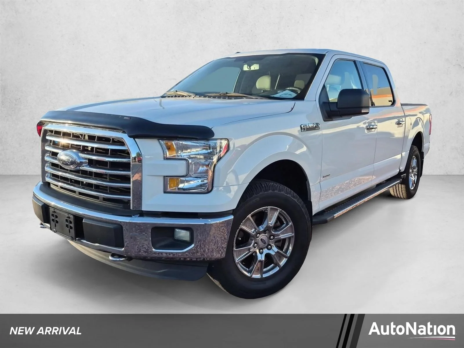 Used 2015 Oxford White Ford XLT image 1