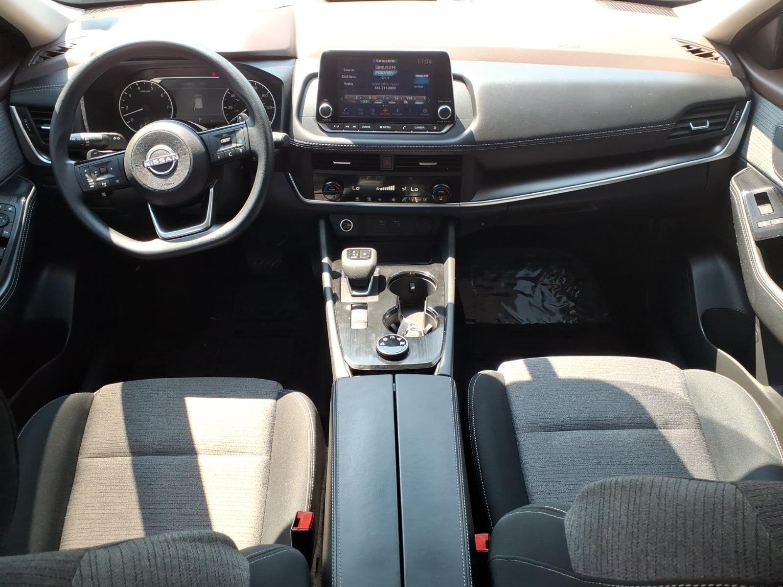 Used 2023  NISSAN SV image 11