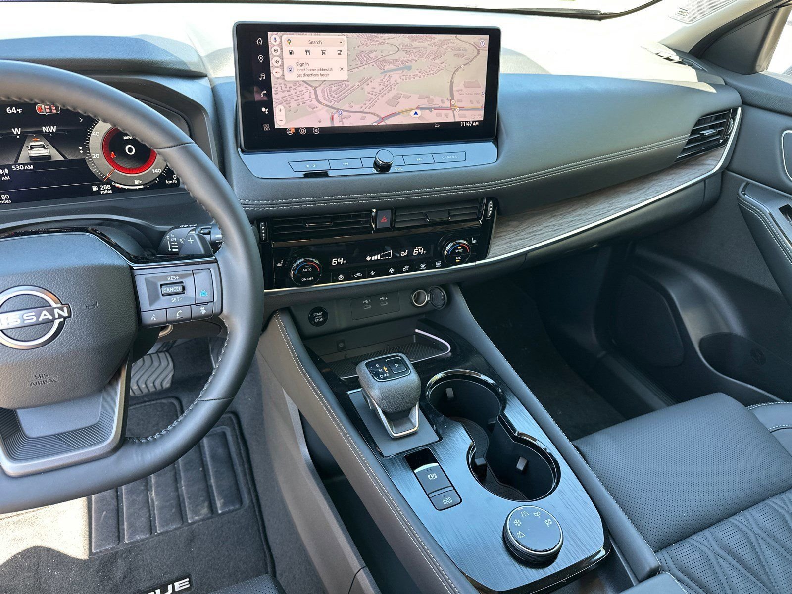 New 2026 Gray Nissan Platinum image 26