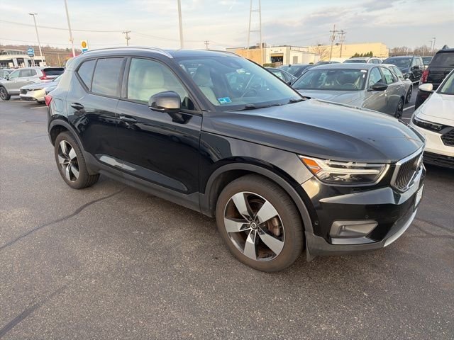 2019 Volvo XC40