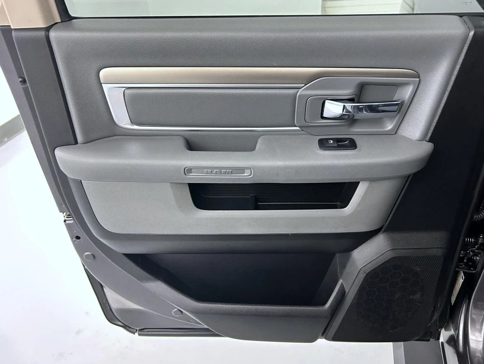 Used 2017 Gray Ram Big Horn image 20