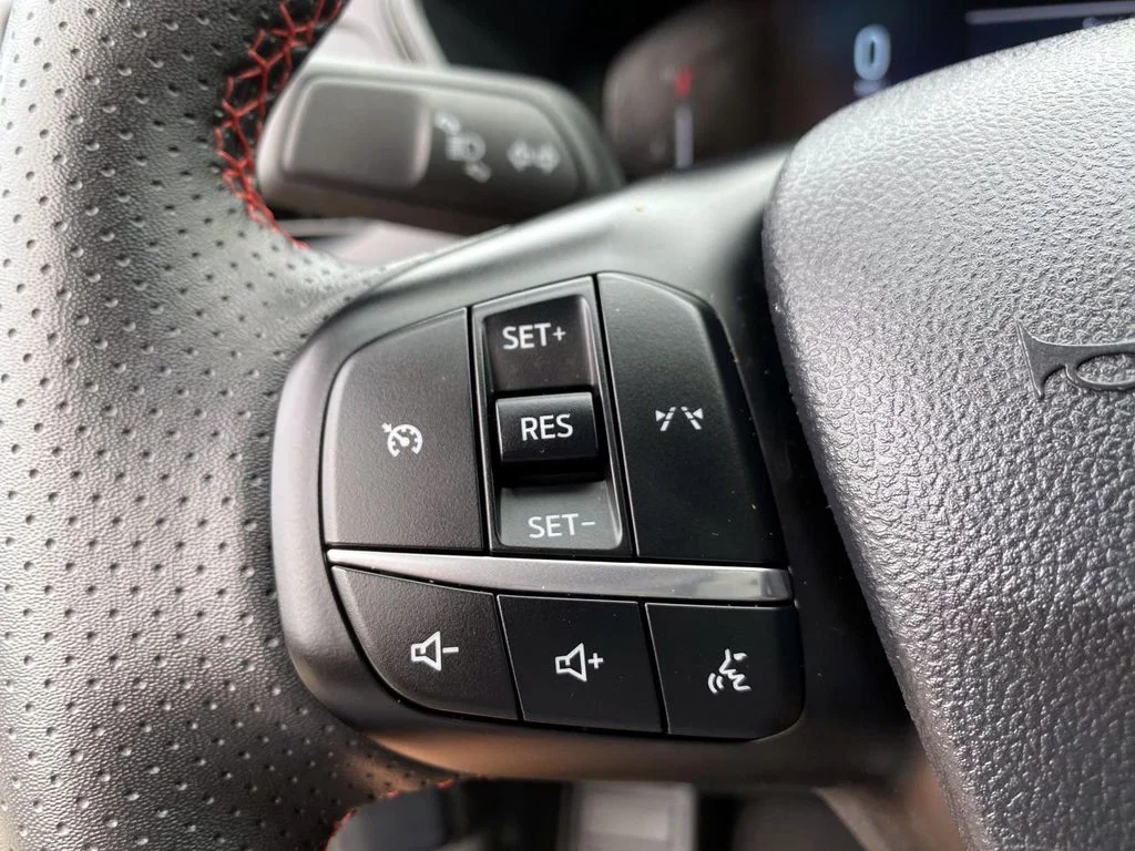 Used 2025 Black Metallic Ford ST-Line Select image 20